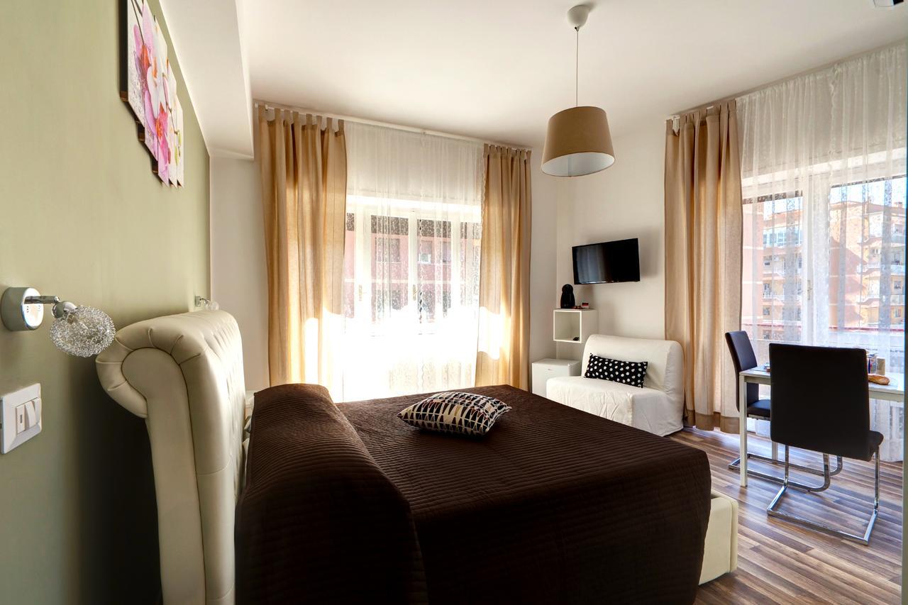Pianeta Roma 62 Hotel Ngoại thất bức ảnh