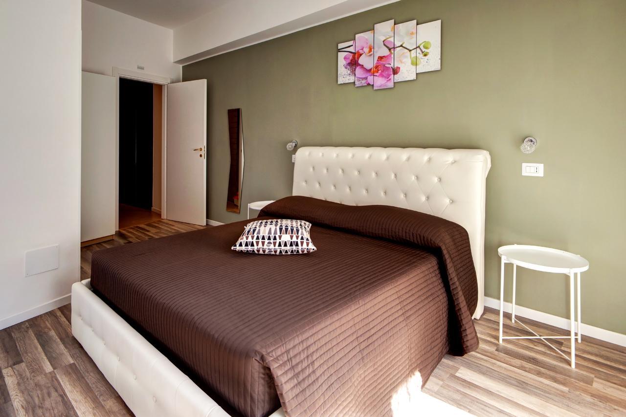 Pianeta Roma 62 Hotel Ngoại thất bức ảnh