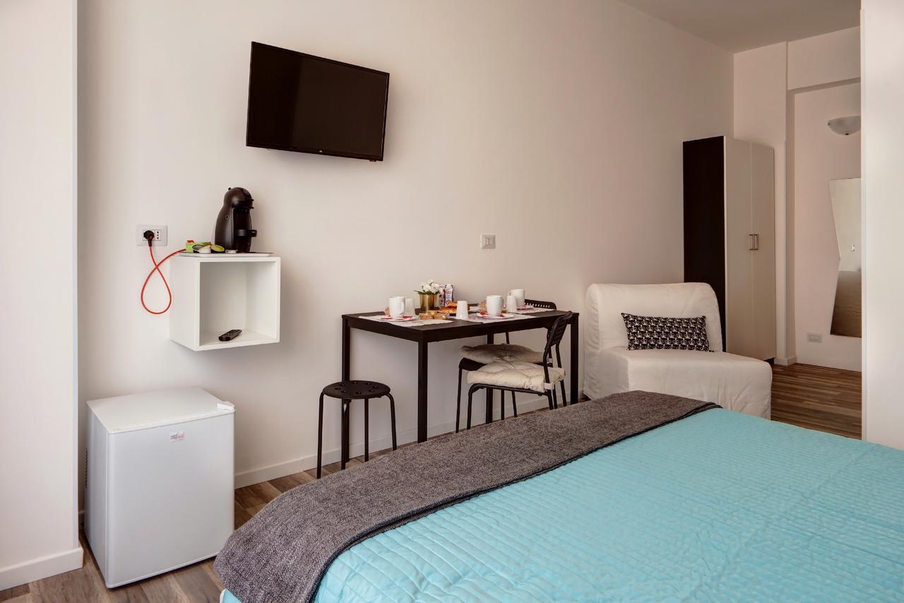 Pianeta Roma 62 Hotel Ngoại thất bức ảnh
