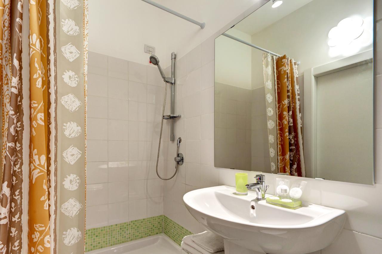 Pianeta Roma 62 Hotel Ngoại thất bức ảnh